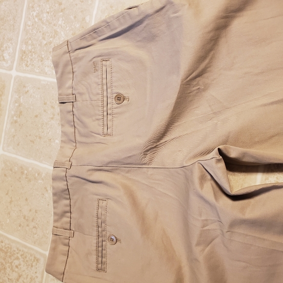 Talbots size 6 NWT khakis - Picture 3 of 7